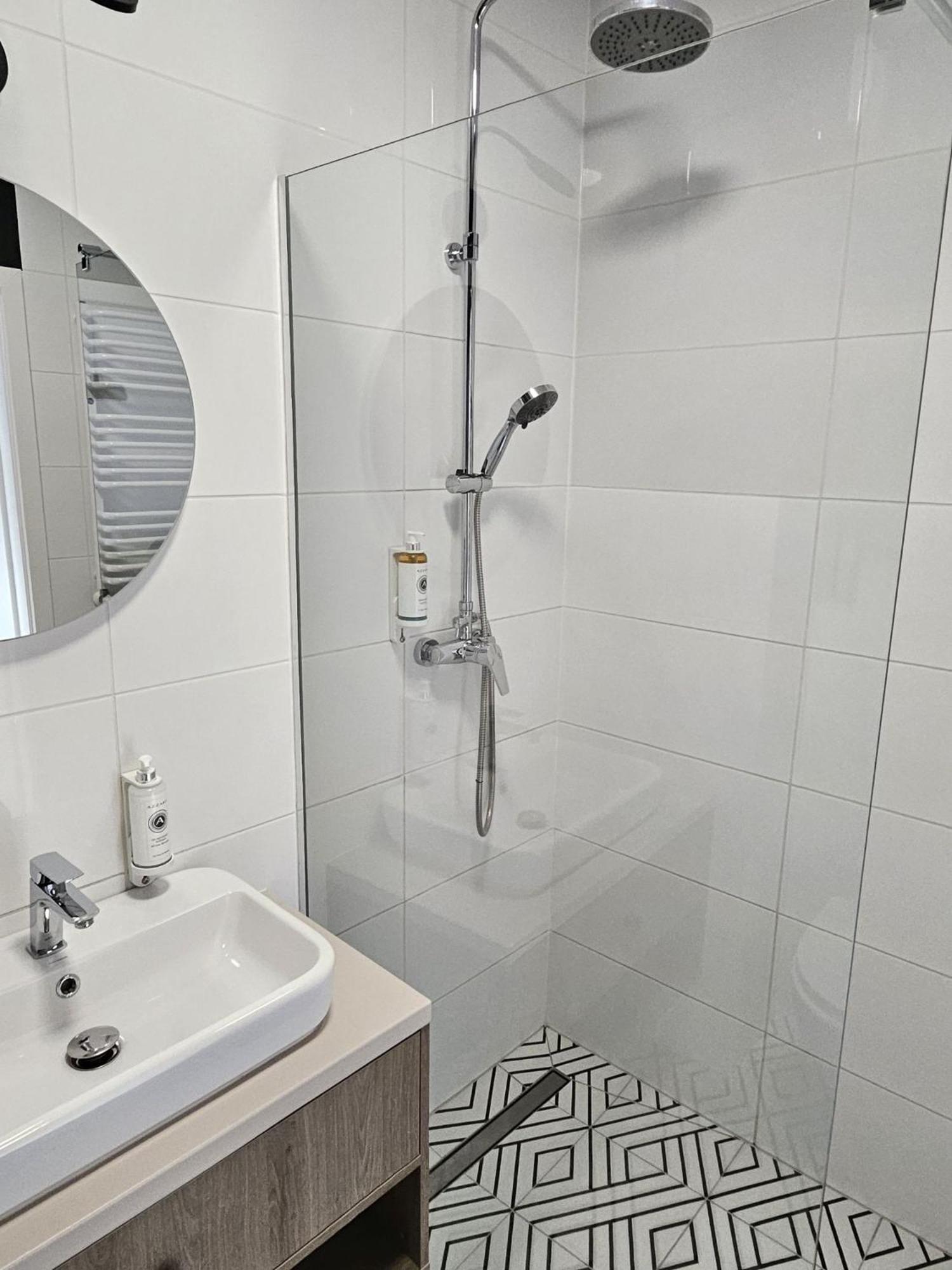 Urban Jungle Apartament Wenus Белосток Экстерьер фото